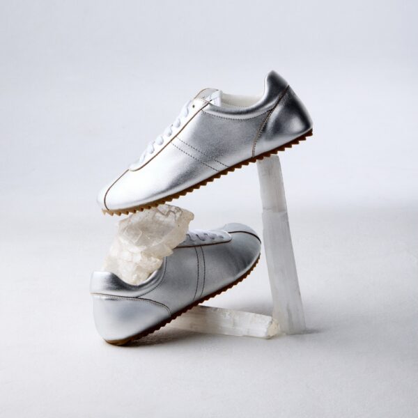 Groundies Zen Metallic Women