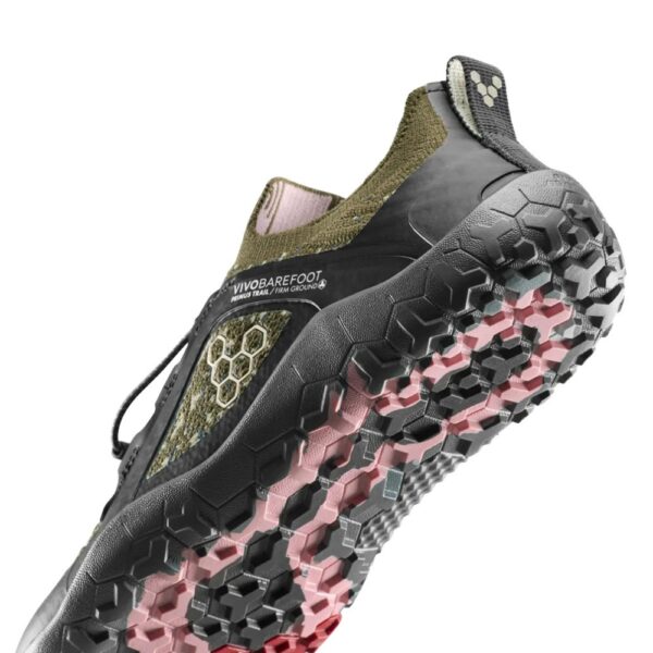 Vivobarefoot Primus Trail Knit FG Mens dark olive - zbliżenie od tyłu na piętę i bieżnik podeszwy