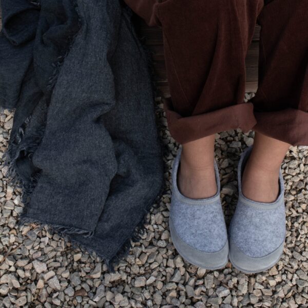 OmaKing Barefoot Slippers Tuuka
