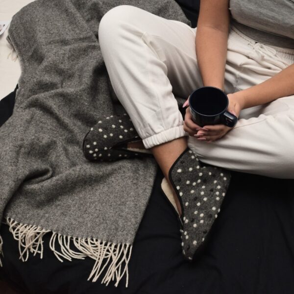 OmaKing Barefoot Slippers Trolla