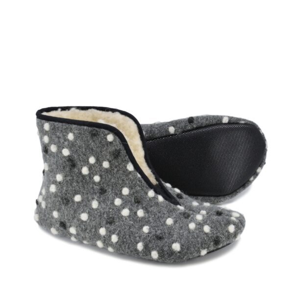OmaKing Barefoot Slippers Trolla
