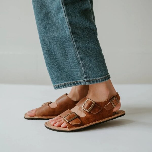 Koel Barefoot Ada