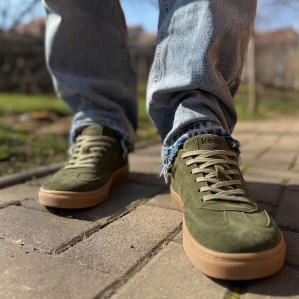 Koel Barefoot Hugh Suede