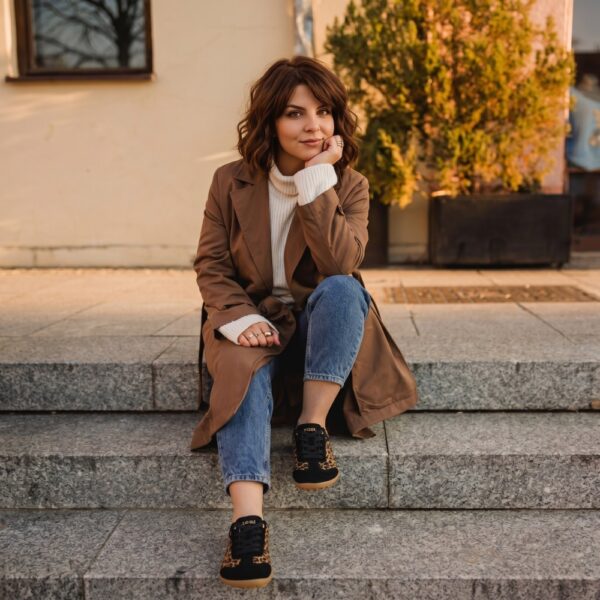 Koel Barefoot Iva