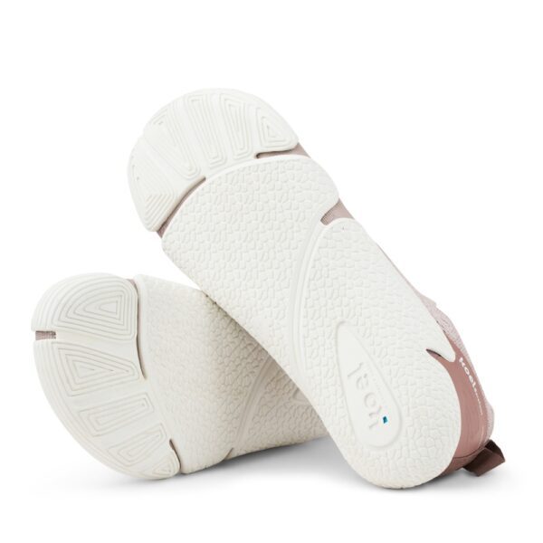 Koel Barefoot Nova