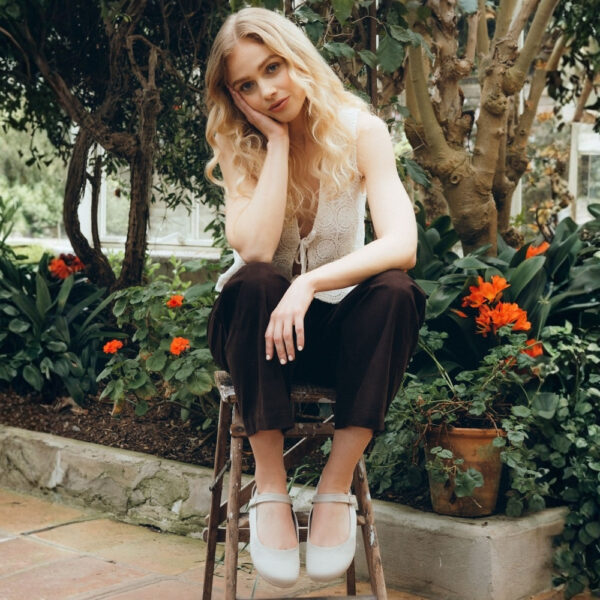Xero Shoes Cassie Bring Back Women stone - na stopie, siedzi na drabince