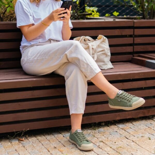 MTNG Free Aria Canvas Women