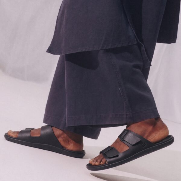 Vivobarefoot Yin Slide Mens