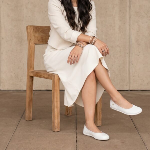Be Lenka Sophelia