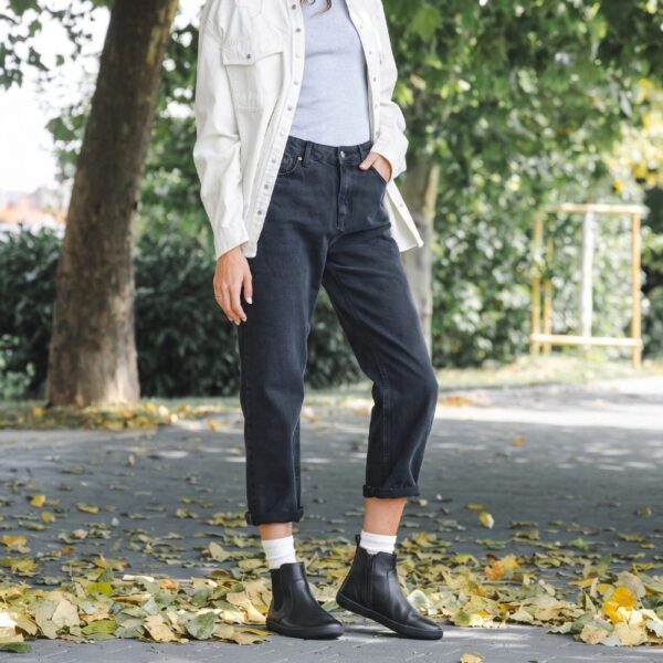 Be Lenka Allure 2.0 black - na stopie