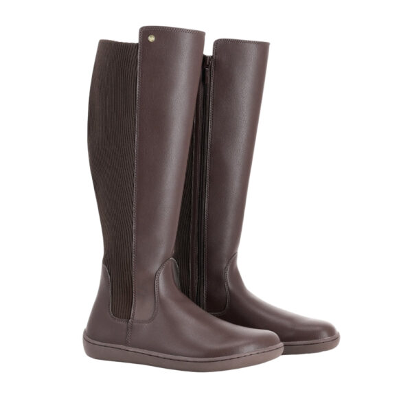 Be Lenka Symphony dark brown - para butów ustawiona bokiem do siebie, białe tło