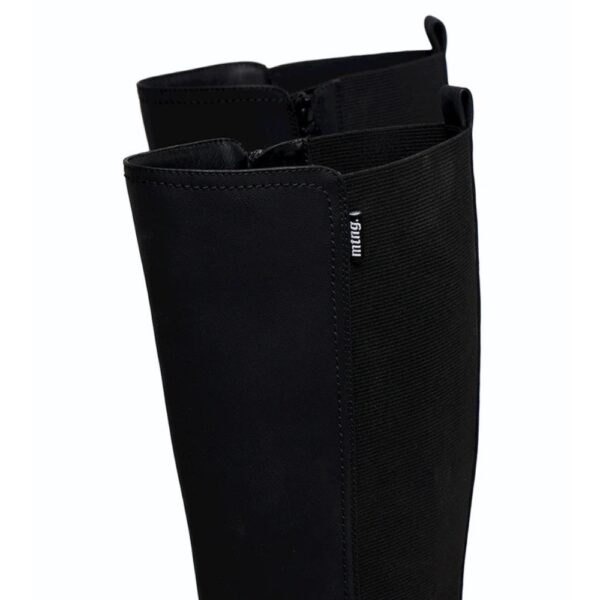 MTNG Free Alask Knee High Women Black - zbliżenie górnej krawędzi cholewek z zawieszką i zamkiem