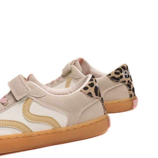 MTNG Free Emi Junior beige leopard - zbliżenie