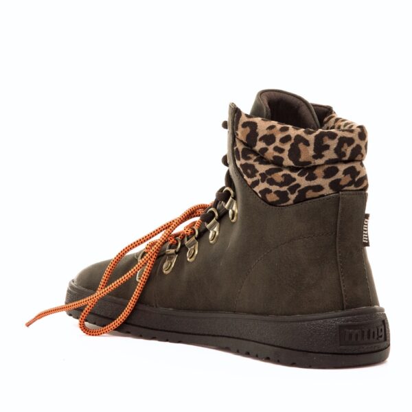 MTNG Free Mia Boot Women brown leopard - but widziany od tyłu, piętka i wzorzysty mankiet od góry