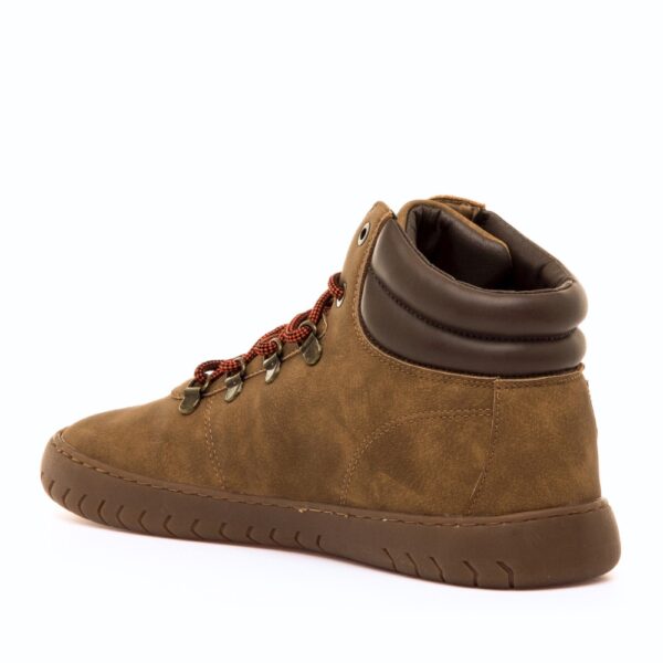 MTNG Free Miami Boot Men Camel Brown - but pod skosem od tyłu, widoczna pięta i cholewka