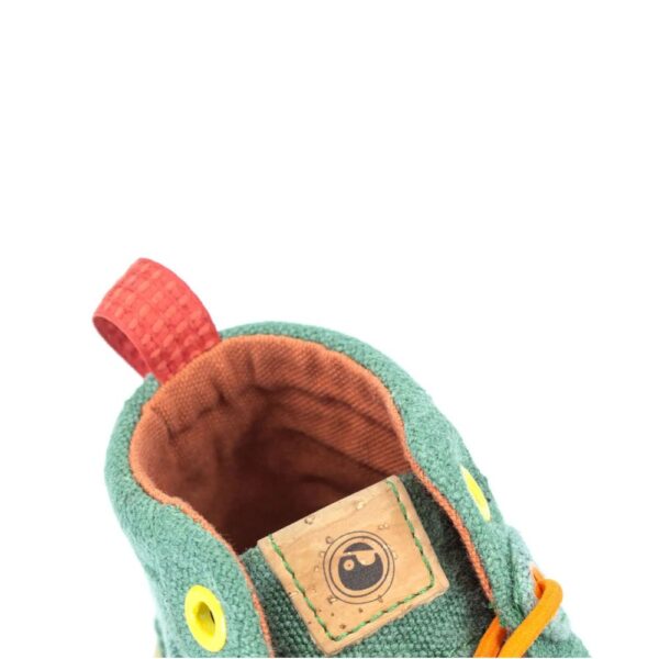 Mukishoes Moss Kids - wnętrze, z naszywką