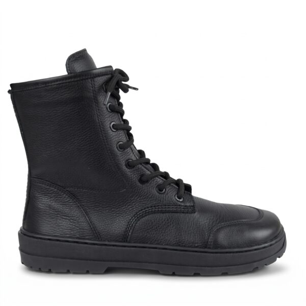 Buty barefoot Pikobare Barefoot Walker black - but z prawego boku, luźna końcówka sznurówki opada przy języku