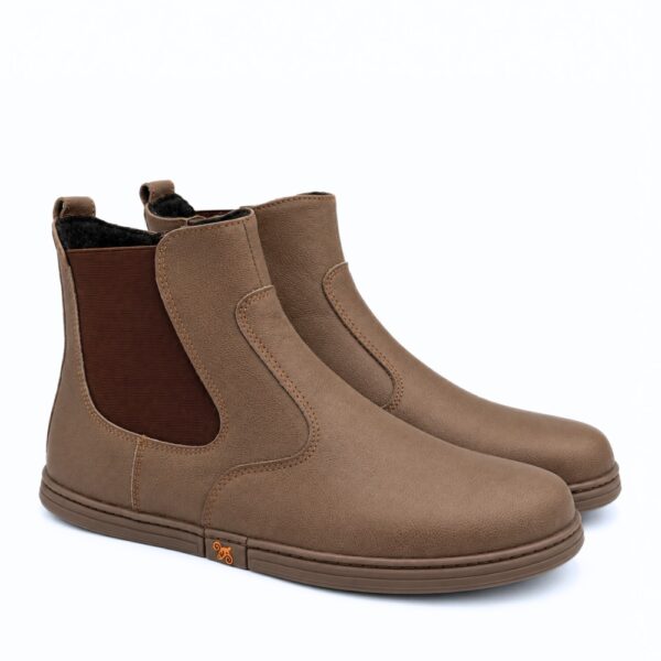 Magical Shoes Simone taupe - para butów ustawiona razem, widok pod kątem z boku